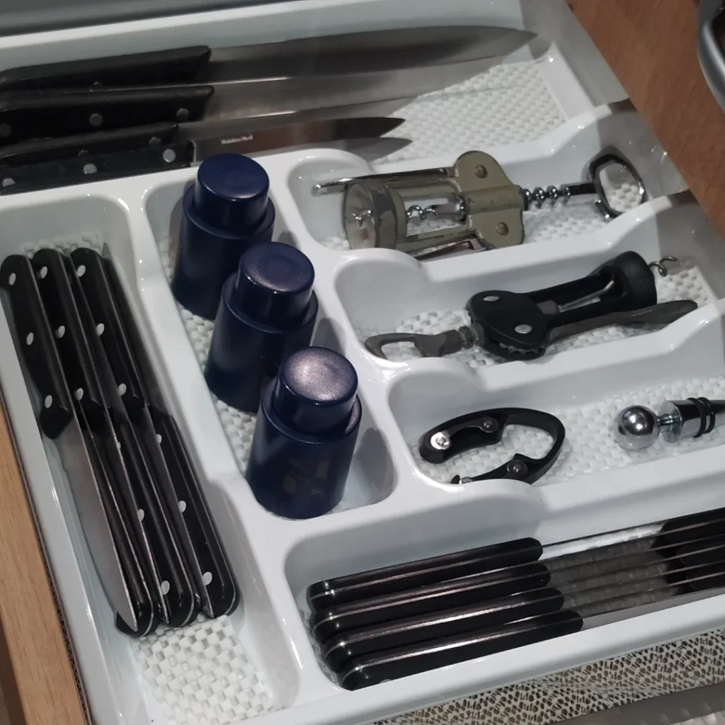 img 20240218 200208 476